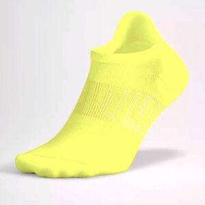 MENS 2 PAIR SIZE LGE. LULULEMON POWER STRIDE TAB SOCKS HIGHLIGHT YELLOW BNWT